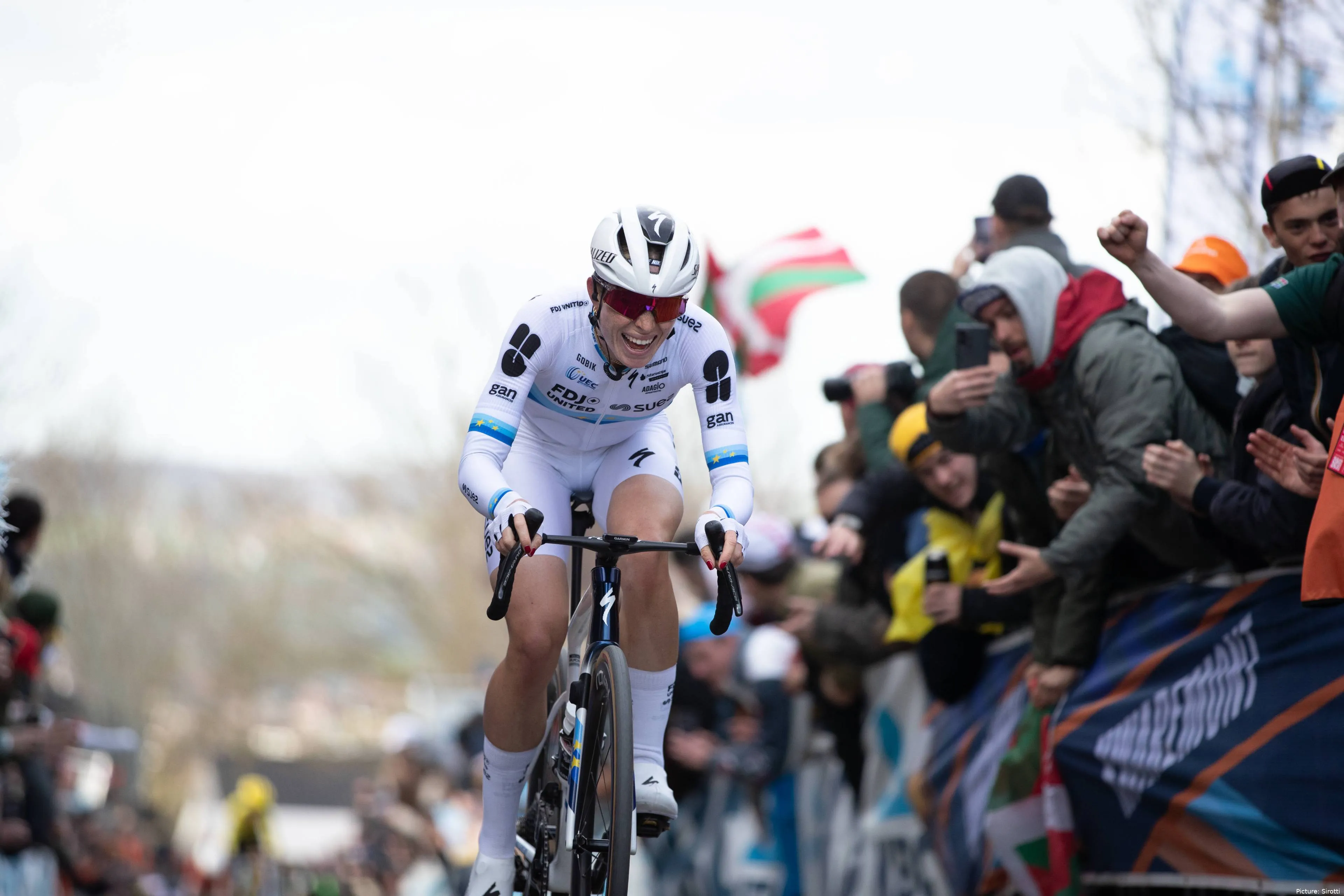 Demi Vollering at the 2026 Tour of Flanders