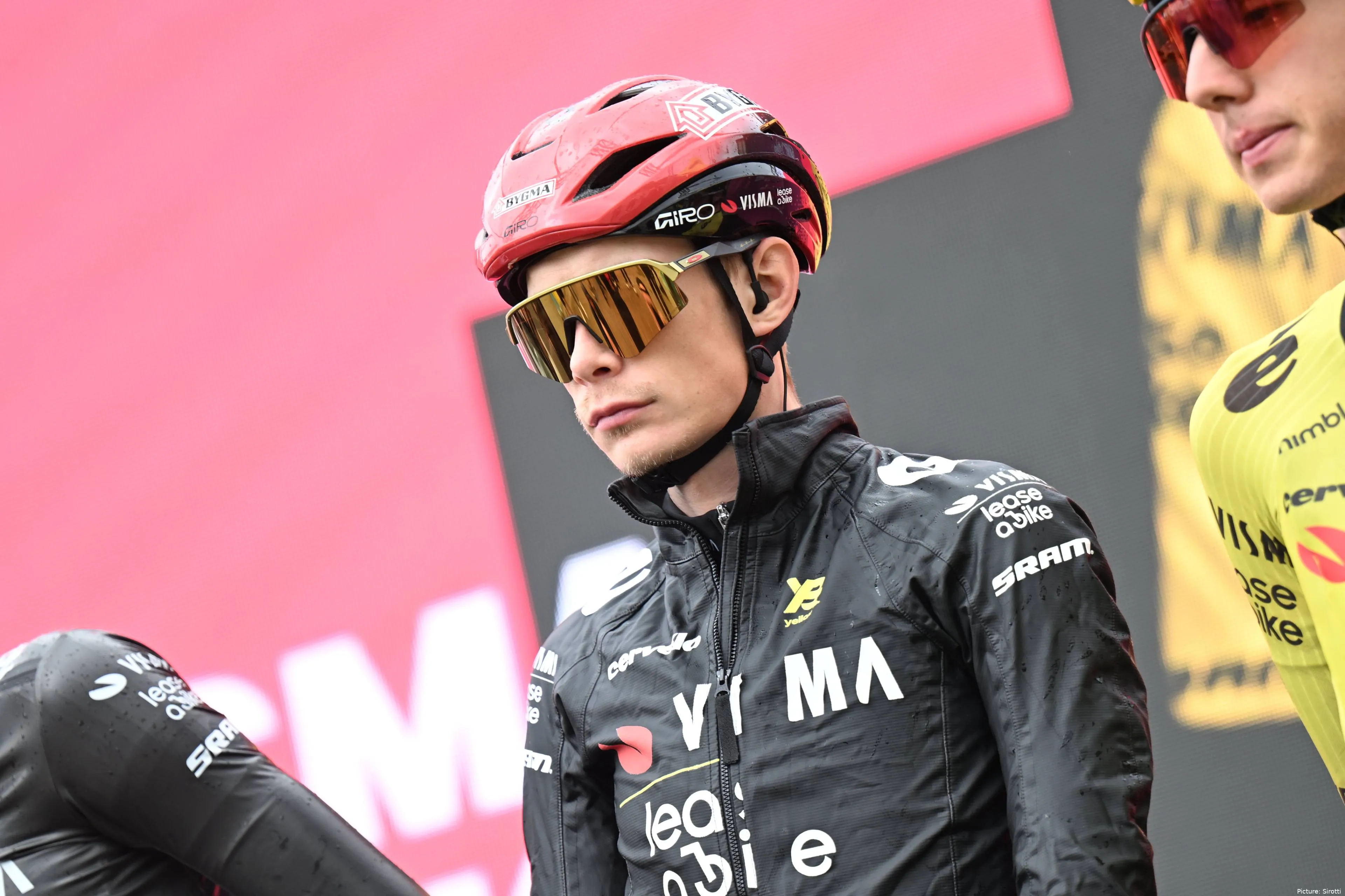 Jonas Vingegaard ahead of stage 6 at the 2026 Giro d'Italia