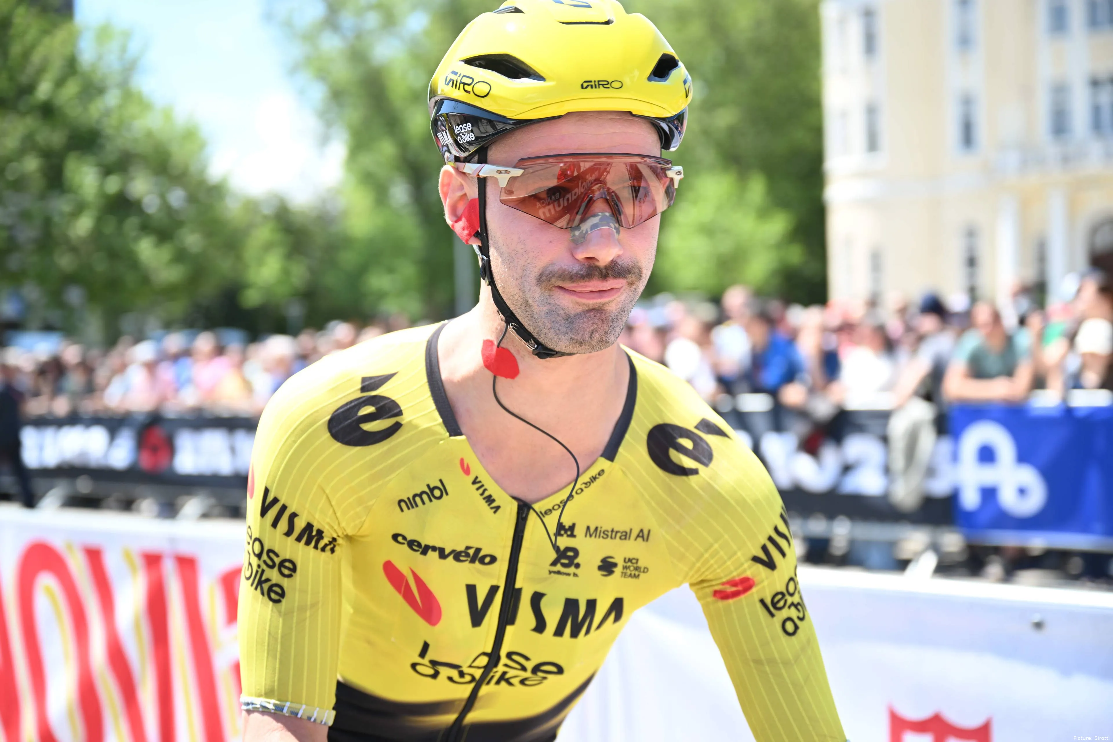 Victor Campenaerts ahead of stage 3 at the 2026 Giro d'Italia