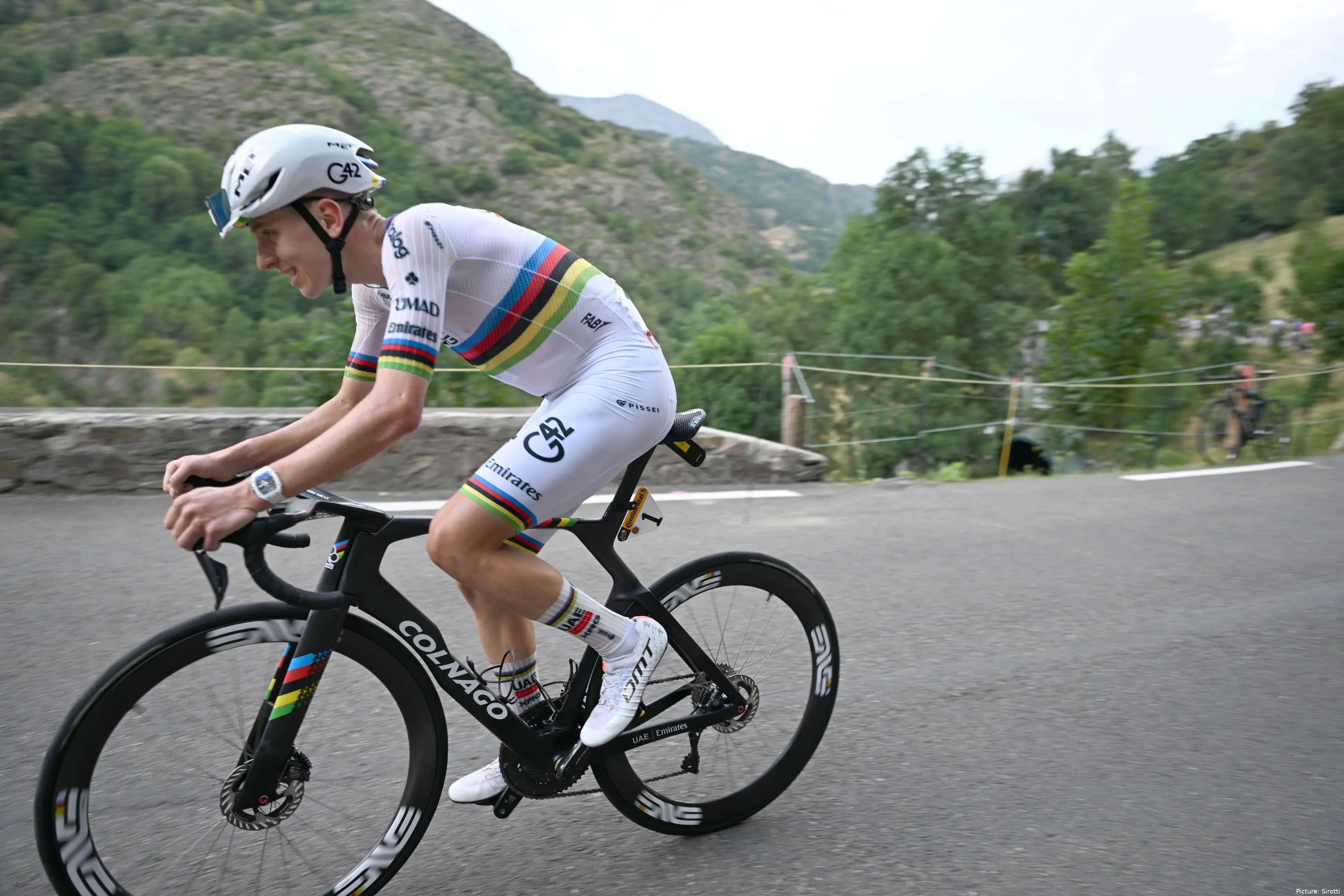 Tadej Pogacar stage 6 Tour de France 2026