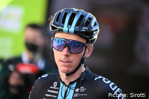 Romain Bardet, podio en dos ocasiones del Tour de Francia