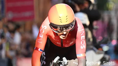Geraint Thomas, en una crono del Giro de Italia 2024.