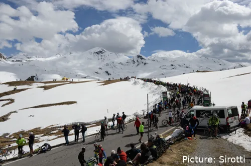 El Giro de Italia podría cambiar sus fechas
