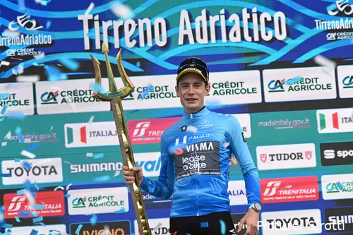 Vingegaard estaba en buena forma antes de su caída, como quedó demostrado en la Tirreno Adriático.