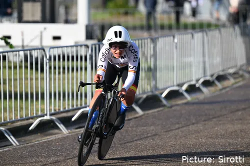 Paula Ostiz es la mayor promesa del ciclismo español femenino