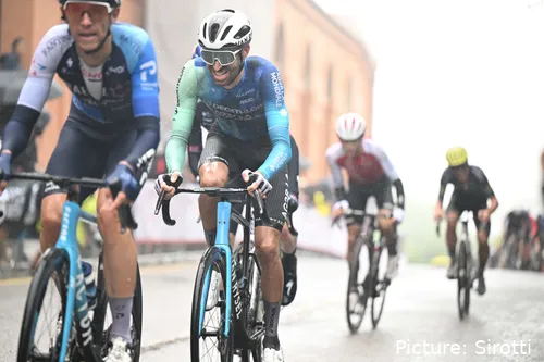 Aurélien Paret-Peintre, en plena carrera