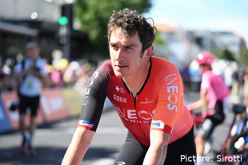 Geraint Thomas sufrió una dura caída en la 3ª etapa de la Vuelta a Suiza 2025