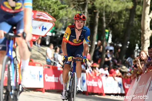 Mathias Vacek, durante la Vuelta a España 2024.