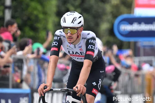 Igor Arrieta corre para el UAE