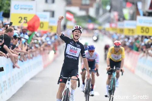 Joao Almeida viene de ganar la Vuelta a Suiza 2025