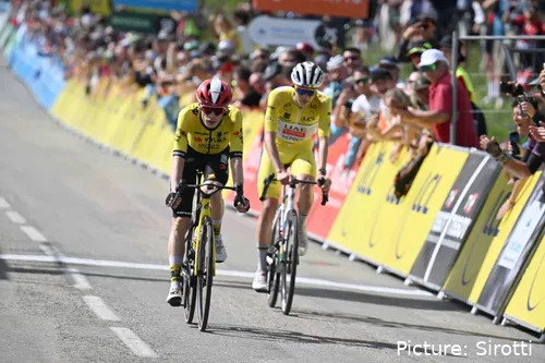 Jonas Vingegaard y Tadej Pogacar, los dos grandes favoritos al Tour de Francia 2025
