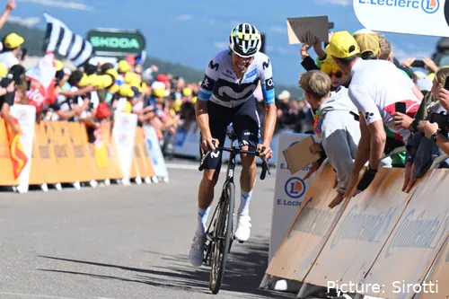 enric-mas-1229034032