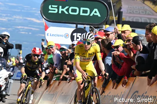 Pogacar y Vingegaard quedaron en "tablas" en el Mont Ventoux