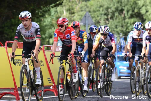 Jonas Vingegaard entró en meta tras Joao Almeida en La Vuelta a España.&nbsp;