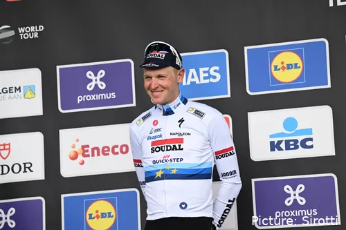 Tim Merlier era uno de los grandes favoritos para hacerse con la victoria en el Campeonato de Flandes 2025