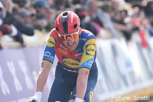 Mads Pedersen no pudo ganar a etapa 3 de la Vuelta a España
