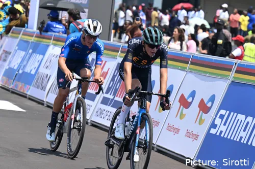 javier-cubillas-1240310494