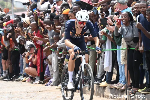 Juan Ayuso mundial 1241014736