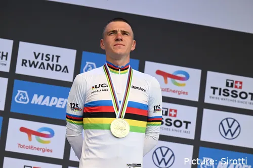 Remco Evenepoel ganó el Mundial de Kigali Contrarreloj