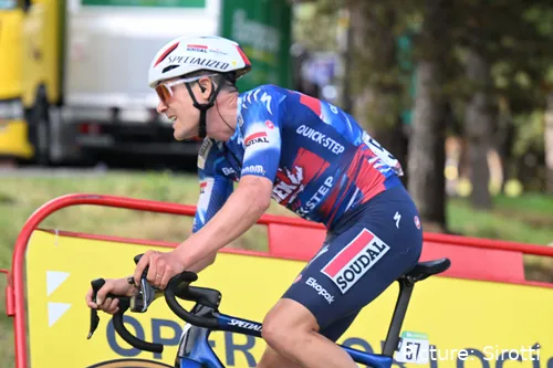 Louis Vervaeke, en plena acción con Soudal Quick-Step.