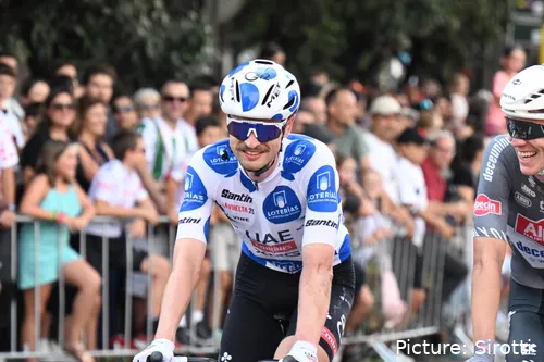 Jay Vine, importante gregario de Joao Almeida en la Vuelta a España.&nbsp;