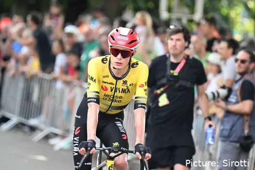 Jonas Vingegaard busca la victoria en el Campeonato de Europa 2025