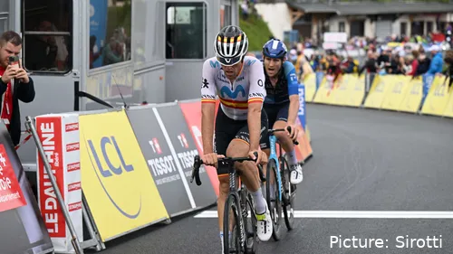 Oier Lazkano fue campeón de España con el Movistar Team