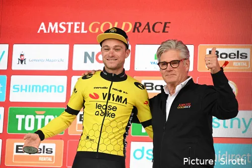 Tosh van der Sande se retira del ciclismo profesional