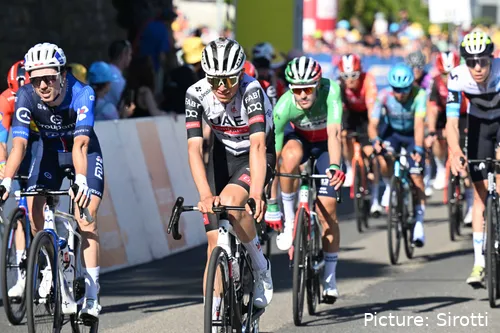 Pablo Torres, estrella española de UAE