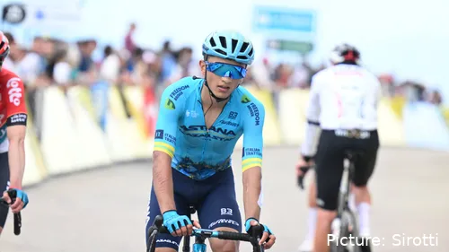 Santiago Umba, en acción con el equipo Astana