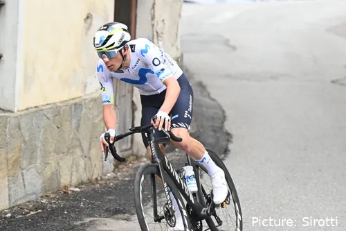 Cian Uijtdebroeks, en la Milán-Turín 2026