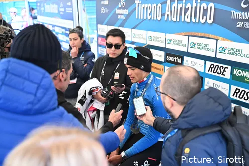 Isaac del Toro, ganador de la Tirreno Adriático 2026.