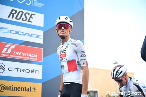 Isaac del Toro, en la Tirreno Adriático 2026