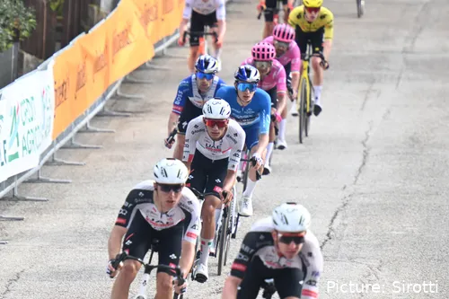 Isaac del Toro, en la Tirreno Adriático 2026