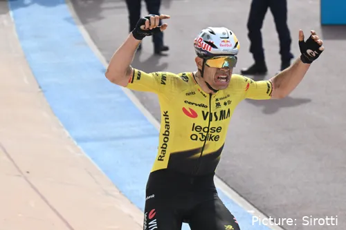 La París-Roubaix 2026 resultó inolvidable