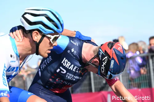 Simon Clarke, ruined after his dream of finally winning a Giro d'Italia stage dwindled away just 300m from the finish line in 2023