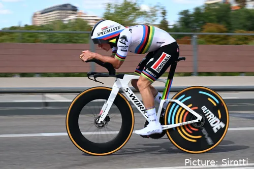 Remco Evenepoel; Fotografia: Sirotti