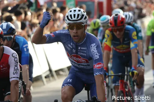 Axel Laurance tem 6 vitórias como profissional