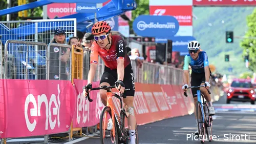 Depois do pódio no Giro, Thomas foi ao Tour para ajudar Rodriguez e Bernal