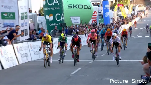 Wout van Aert em fevereiro na Volta ao Algarve