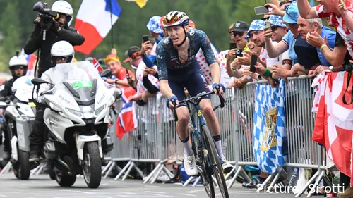 Matteo Jorgenson esteve no apoio a Jonas Vingegaard, mas conseguiu fechar top 10 na Volta a França