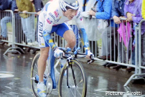 Chris Boardman in 1996. @Sirotti