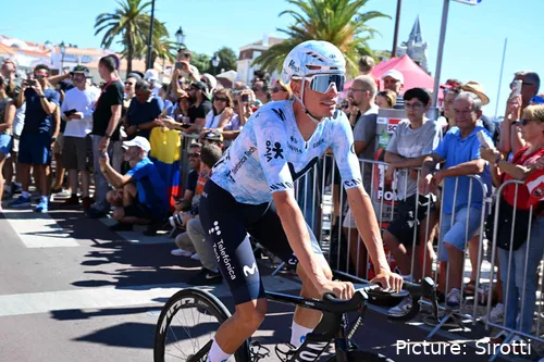 Enric Mas entra na ultima semana da corrida com a confiança em alta