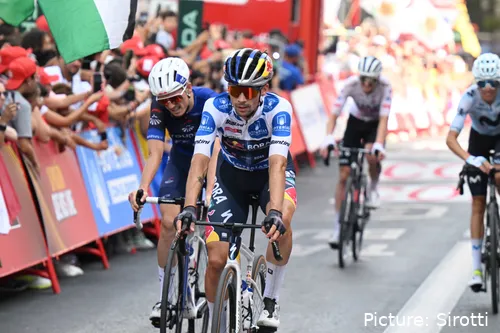 Primoz Roglic é o grande favorito à vitória na Vuelta e já ganhou duas etapas