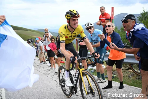 Sepp Kuss está no 15º lugar da geral a 7:28 de Ben O'Connor