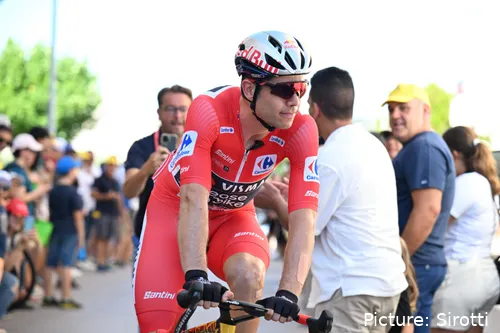 Wout van Aert já foi líder da corrida, agora está na liderança da classificação por Pontos.