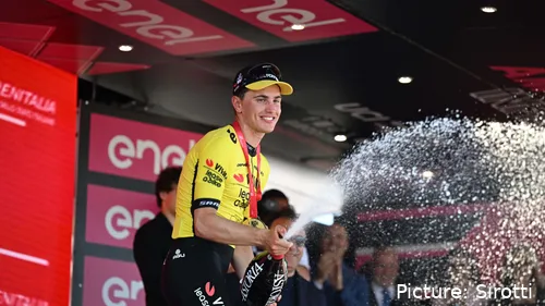 Olav Kooij é uma grande promessa do ciclismo neerlandês e fez 22 anos a 17 de outubro