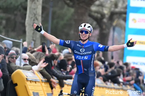 Romain Grégoire wins the opening stage of Tour de Suisse 2025