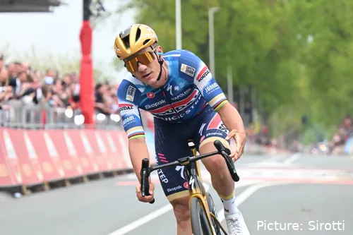 Evenepoel fez uma corrida por etapas em 2025, a Volta à Romandia, terminando em 5º