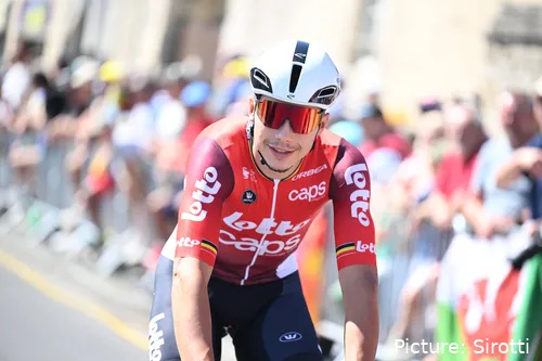 Arnaud De Lie has all the reasons to smile this Tour as he seems back to his best